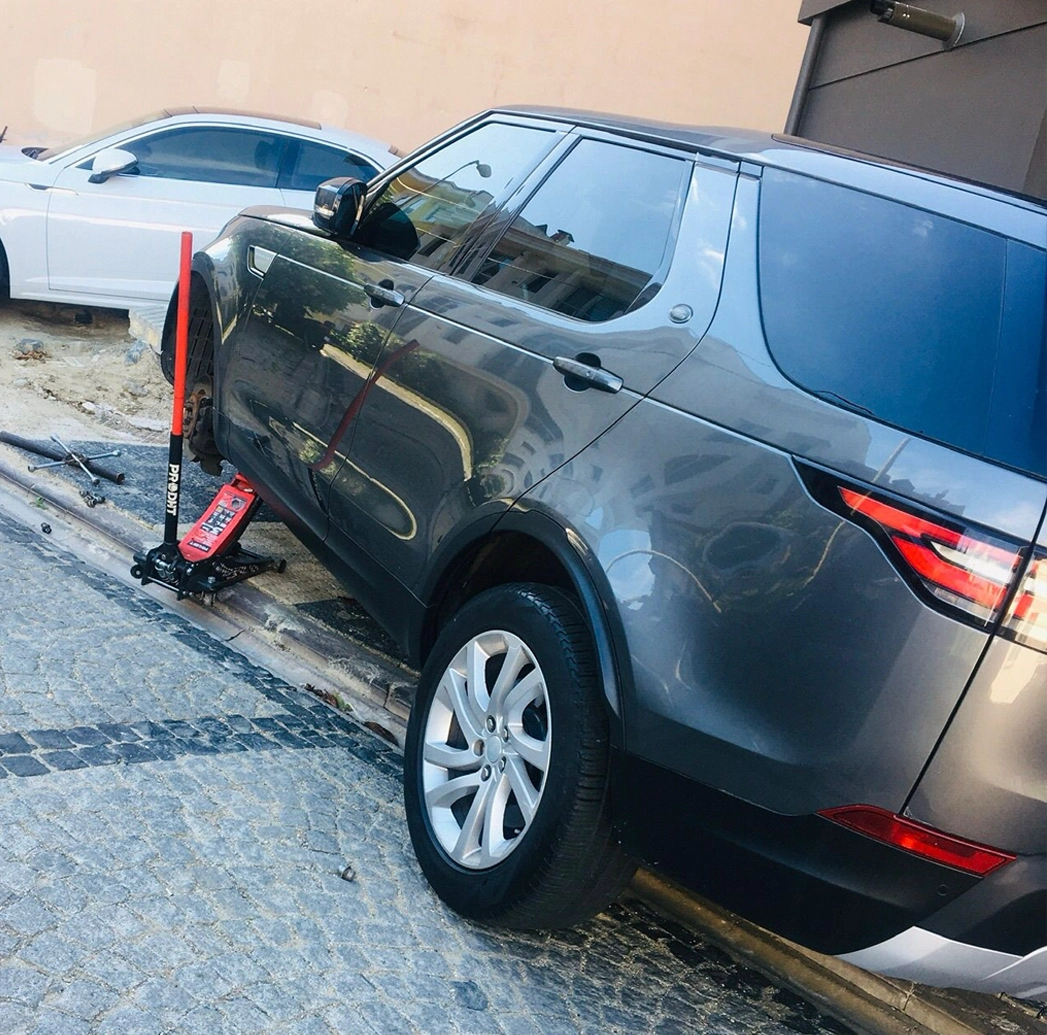 Lastik Değişimi Saha Fotoğrafı 1